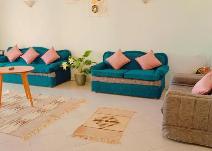 Romantic Chalete قرية الغرندل Rasz Szedr